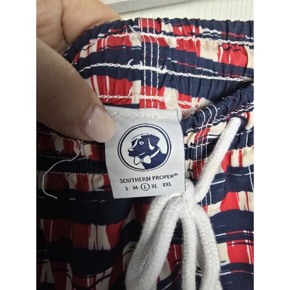 Southern Proper Swim Trunks Men’s Size L Board Short Mesh Lined CUT OUT - Picture 2 of 3